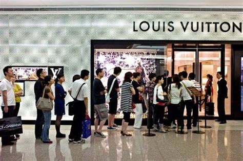 louis vuitton to expand in china|louis vuitton chinese game.